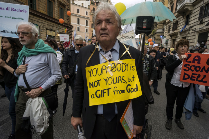 Abortuszellenes tüntetés Rómában 2019 májusábanFotó: Stefano Montesi / Corbis / Getty Images