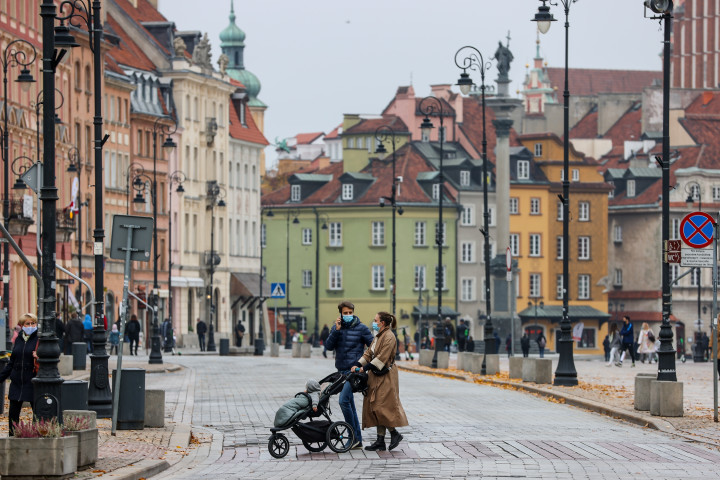 Varsói utcakép 2020. október 30-án – Fotó: Huszti István / Telex