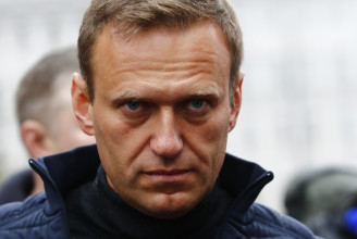 A korábban megmérgezett Navalnij vasárnap visszatér Oroszországba