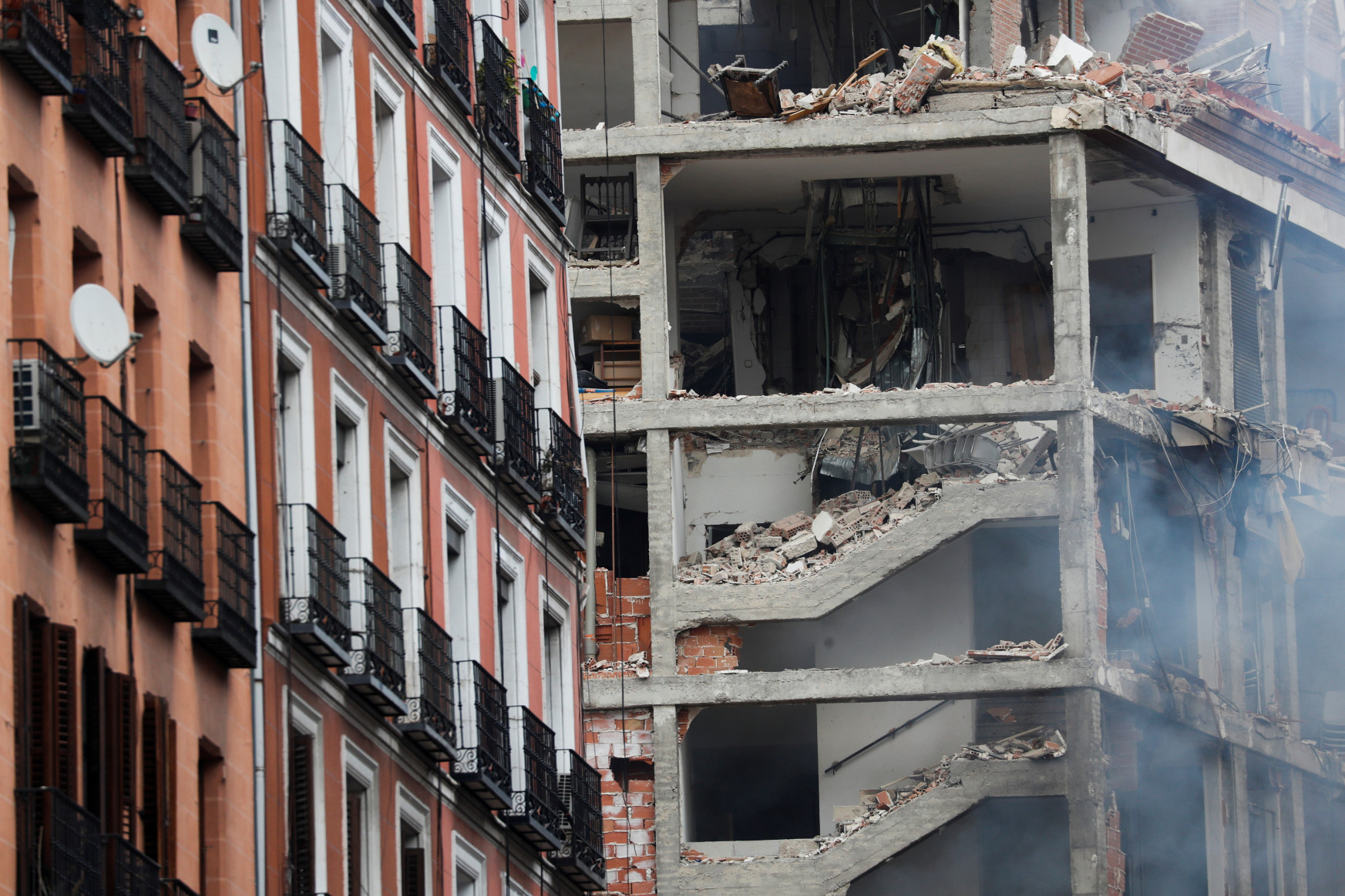 Ledőlt egy ház Madrid belvárosában, többen meghaltak