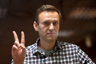 Haldoklik Navalnij, állítja a politikus orvosa és szóvivője