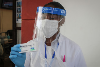 Hiába oltották be főleg kínai vakcinával a Seychelle-szigetekiek 60 százalékát, a sok új fertőzött miatt korlátozásokat vezettek be