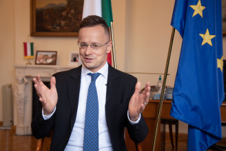 A magyar kormány most egy 79 országgal kötött, húsz éve
fennálló uniós szerződés megújítását torpedózza meg