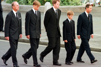 Harry hercegtől azt várta el a családja, hogy csendben szenvedjen anyja halála után
