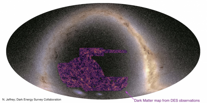A rózsaszínes-lilás-feketés massza a sötét anyagot jelöli – Kép: Niall Jeffrey / Dark Energy Survey Collaboration