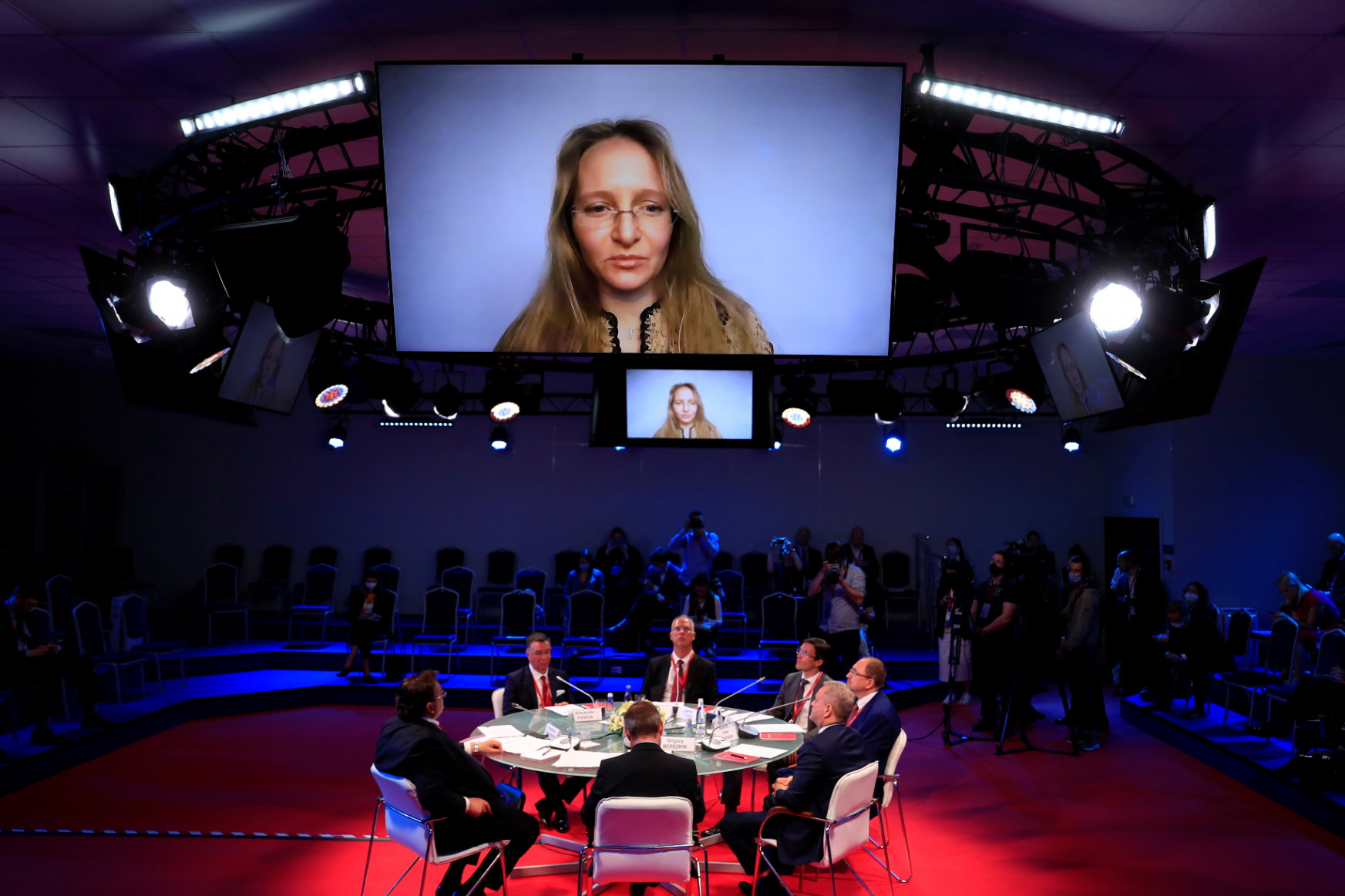 Évtizedekig kerülték a nyilvánosságot Putyin vélt lányai, most feladták a rejtőzködést