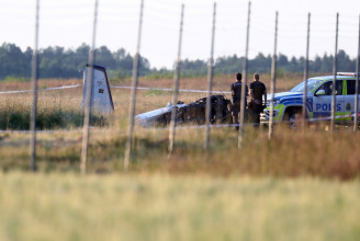 Kilenc ember meghalt egy svédországi repülőgép-balesetben