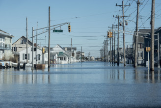 Drámaian gyakori áradásokra kell készülni az USA partvidékein a következő évtizedtől