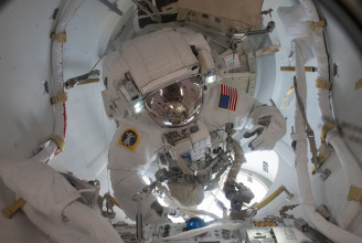 Miért gyűjtik be az ISS-en az amerikai űrhajósok az orosz kollégáik vizeletét?
