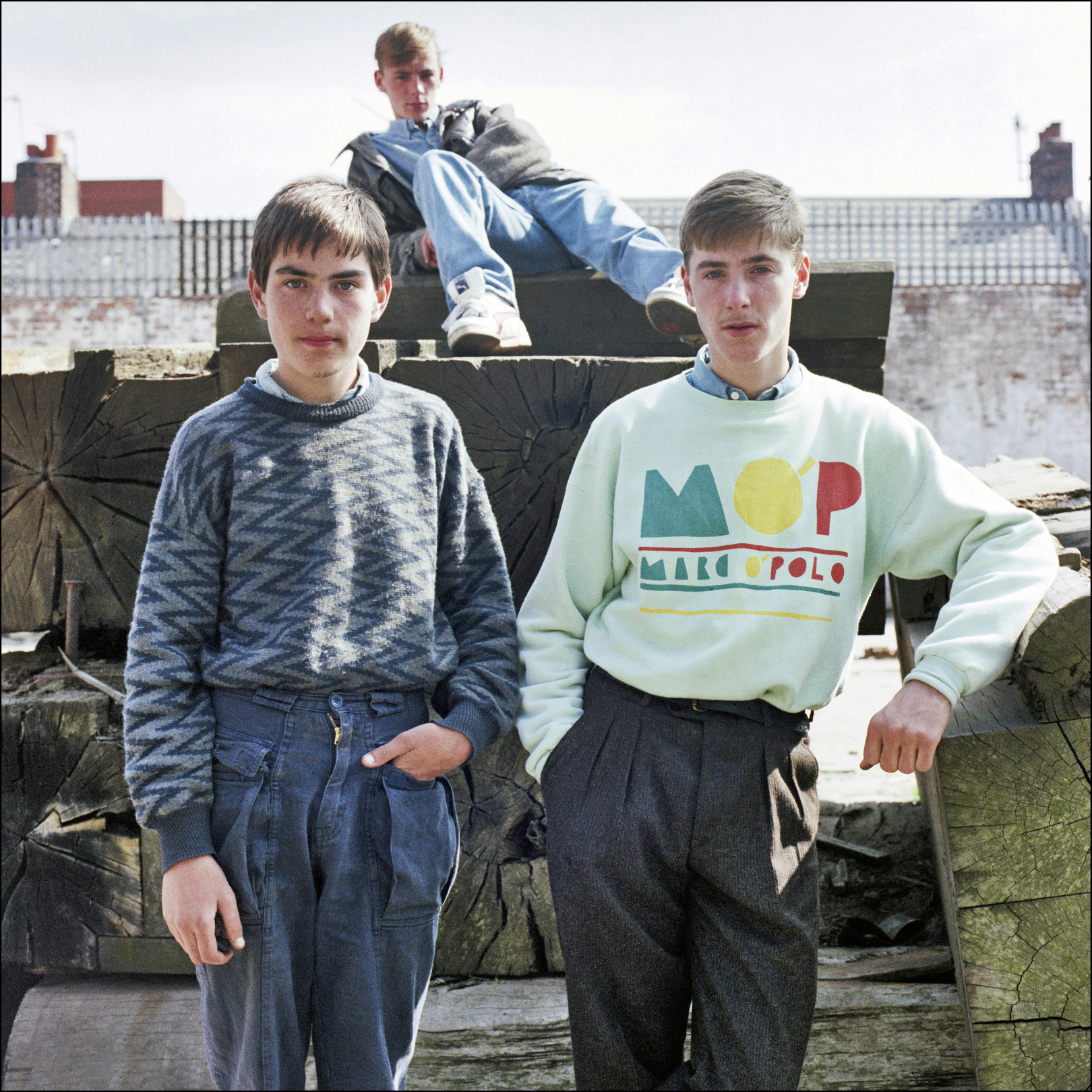 Joey Malone, Gerry Ormesher and friend, off Breck Road 1987 – Fotó: Rob Bremner