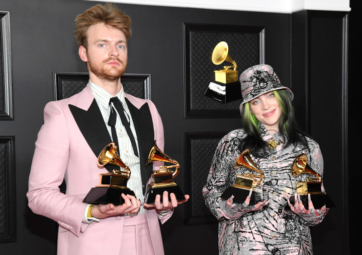 Finneas és Billie Eilish a 2021-es Grammy-gálán – Fotó: Kevin Mazur / The Recording Academy / AFP