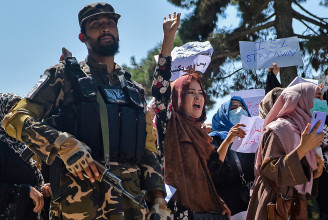 A tüntetéseken használandó jelszavakat és plakátokat is előre engedélyeztetni kell majd Afganisztánban