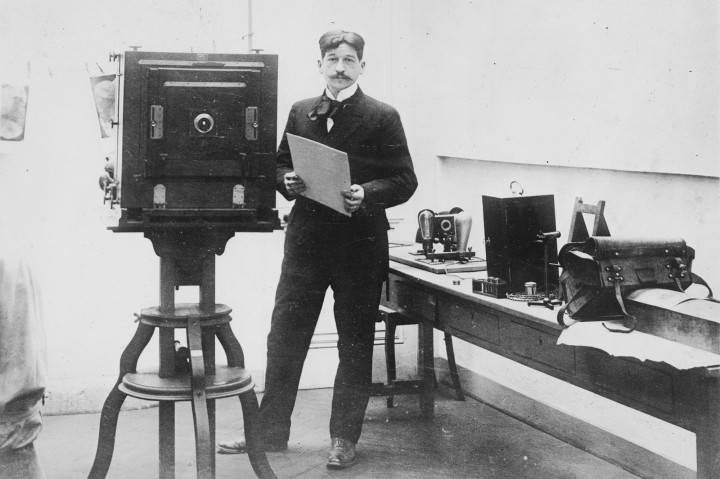 Dr. Edmond Locard lyoni bűnügyi laboratóriumában 1910 körül – Fotó: Hulton Archive / Getty Images