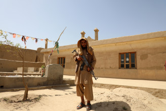 Az Iszlám Állam harcosai támadtak a tálibokra Afganisztánban