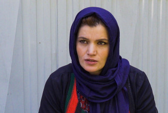 Miért vállalták nekünk megrázó interjúikat arccal az afgán nők?