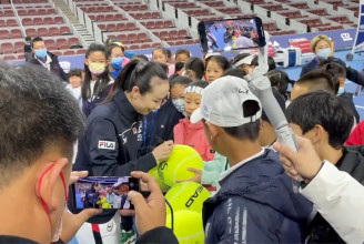 Videókat közölt az eltűnt teniszezőről a kínai állami média, de a WTA szerint ez nem bizonyítja, hogy Peng Suaj szabad