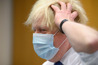 Boris Johnsonnak „még egy dobása van, aztán vége”