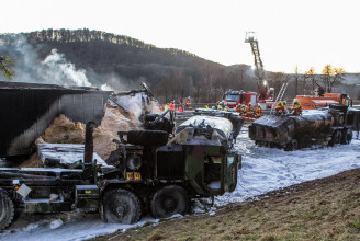 Amerikai katonai konvojjal ütközött egy teherautó Bajorországban, egy ember meghalt