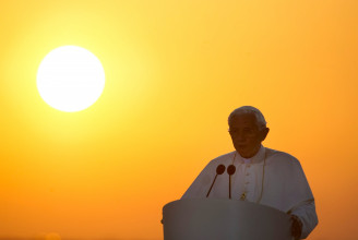 XVI. Benedek pápa még érsekként tussolhatott el molesztálásokat