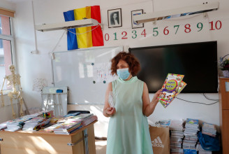 Romániában az elmúlt években bruttó 50 ezer forinttal keresett többet egy pályakezdő tanár, mint Magyarországon